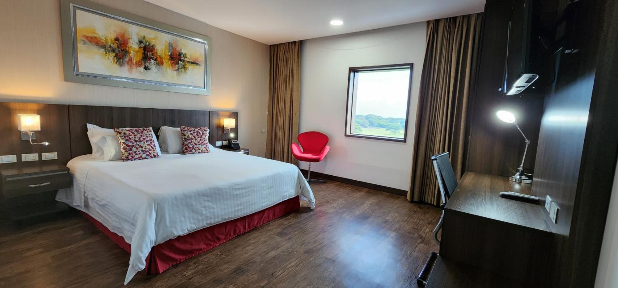 Hotel Royal Elim International Cali Exteriér fotografie Deluxe Room